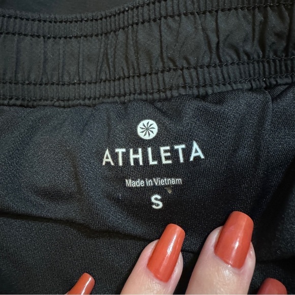 Athleta Black Workout Athletic Shorts Small Women’s Running - Picture 4 of 4